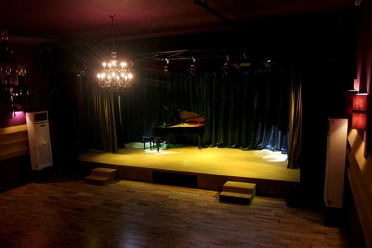 concert hall music republicain